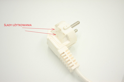 ELEKTRISCHE HEIZELEMENTE FÜR BADEZIMMER-HEIZKÖRPERA 300W WEISS (GL01.300WH) B-WARE